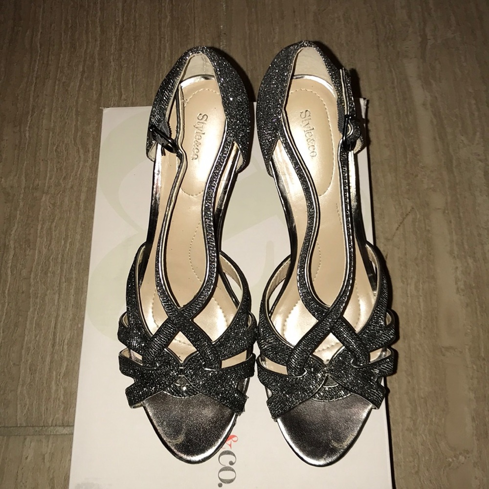 Style and Co high heels